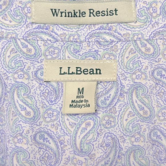 L.L. Bean Blue White Paisley Wrinkle Resistant Button Down Shirt Size Medium - Picture 3 of 3